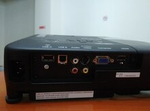 Proyektor "Epson"