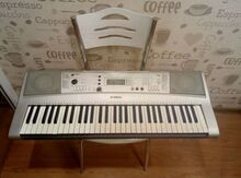 Sintezator "Yamaha Psr E313"