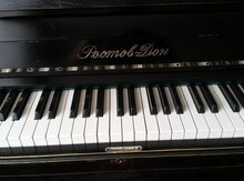 Pianino "Rostov-Don"