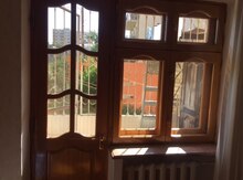 Qapı