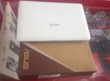 Noutbuk "Asus"