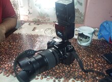 Fotoaparat "Nikon D90 sb600"