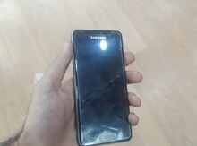 "Samsung Galaxy A3" ehtiyat hissəsi