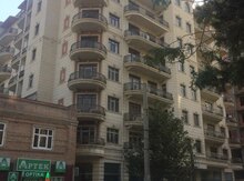 4-otaqlı yeni tikili, Azadlıq pr.22, 210 m²