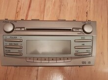 "Toyota Camry" maqnitolası