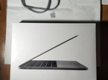 MacBook Pro 13