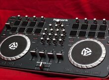 Dj aparatı "Numark Mixtrack Quad"