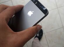 Apple iPhone