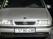 Opel Vectra, 1990 il