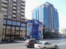 3-otaqlı yeni tikili, Bakıxanov küç., 135 m²