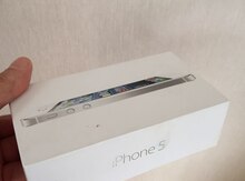 "Apple iPhone 5" qutusu