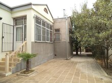 Bağ evi, Novxanı qəs.