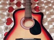 Akustik gitara