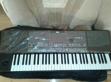 Sintezaor "Korg PA50"