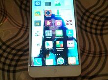 ZTE V7