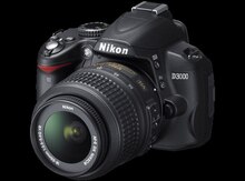 Fotoaparat "Nikon D3000"