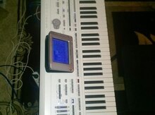 Sintezator "Korg Pa 2"