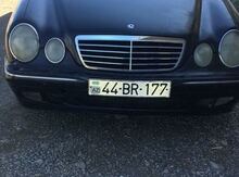 Mercedes E 220, 2000 il