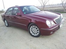 Mercedes E 200, 2000 il