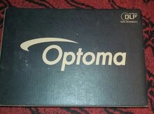 Proyektor "Optoma"