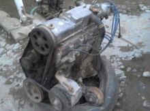 "LADA (VAZ) 21099" mühərriki