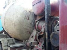 Beton qarışdıran mikşer