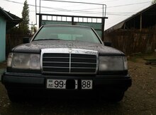 Mercedes E 200, 1991 il