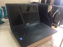 Noutbuk "Asus"