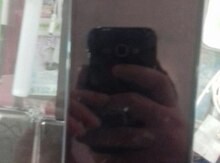 Telefon "Hisense"