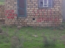4 sot torpaq sahəsi, Hökməli qəs.