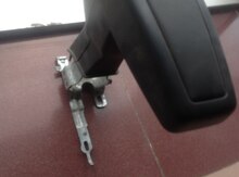 "Renault Logan" üçün dirsək altlığı