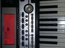 Sintezator "Yamaha PSR550"