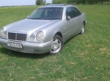 Mercedes E 240, 1998 il