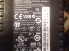 Monoblok adaptr 7.1A / 19V