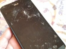 "Asus" telefonu