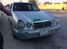 Mercedes E 220, 1999 il