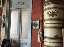 3-otaqlı mənzil, Səbail r., 130 m²