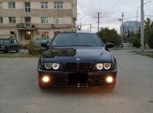 BMW 528, 2000 il