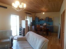 Həyət evi kirayə verilir, Şüvəlan qəs.