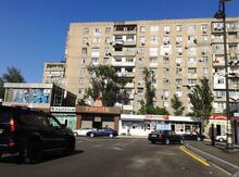 2-otaqlı mənzil, Əhmədli m., 60 m²