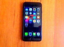 Apple iPhone 7