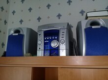 Musiqi mərkəzi "Kenwood"