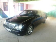 Mercedes E 220, 2002 il