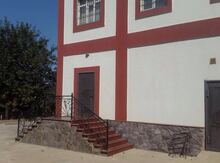 Bağ evi, Novxanı qəs.