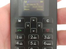 Mini telefon M5