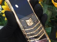 Vertu Signature S Design Pure Red Gold