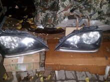 "KIA Sorento" ön faraları