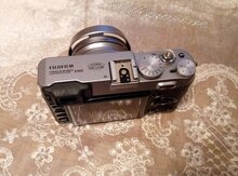 Fotoaparat "Fujifim"