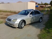 Mercedes C 200, 2001 il