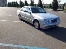Mercedes E 240, 2001 il